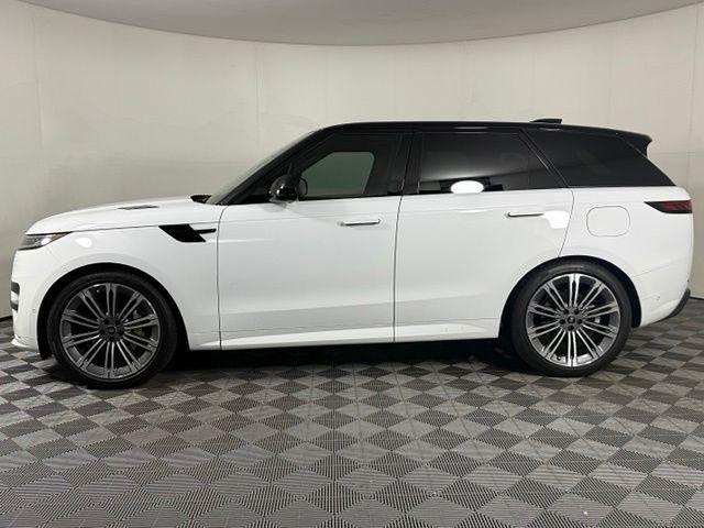 2025 Land Rover Range Rover Sport 3