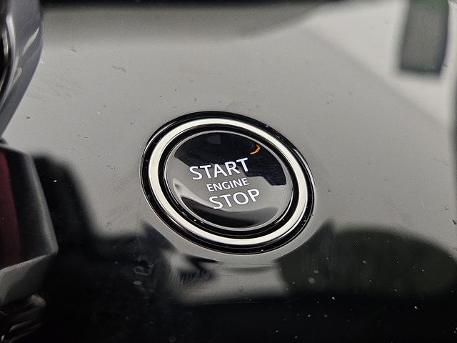 2025 Land Rover Range Rover Sport 25