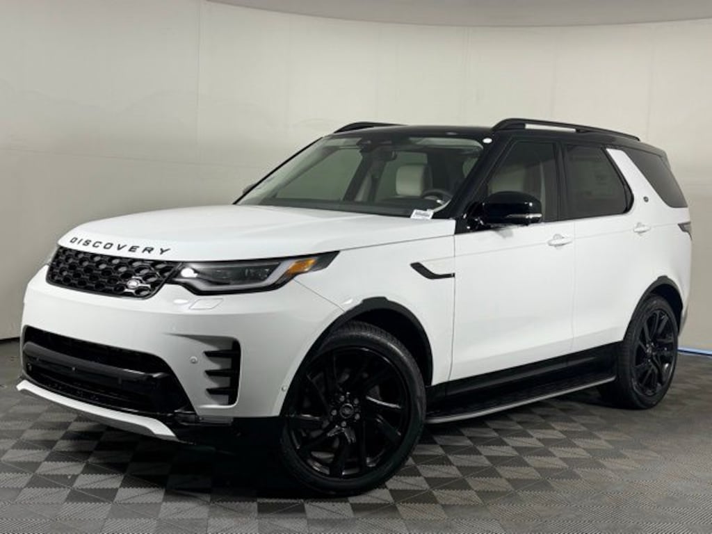 Certified 2025 Land Rover Discovery Dynamic SE SUV
