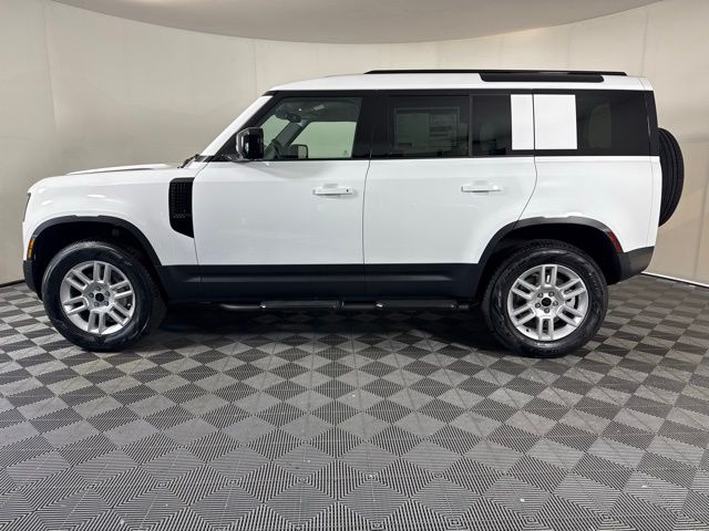 2026 Land Rover Defender 110 S photo 3