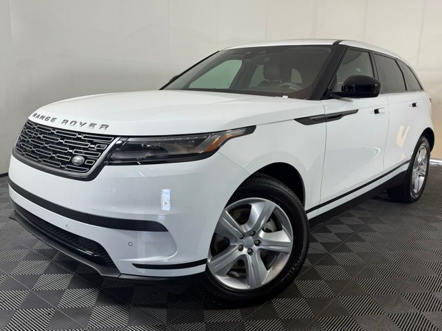 2025 Land Rover Range Rover Velar S's photo