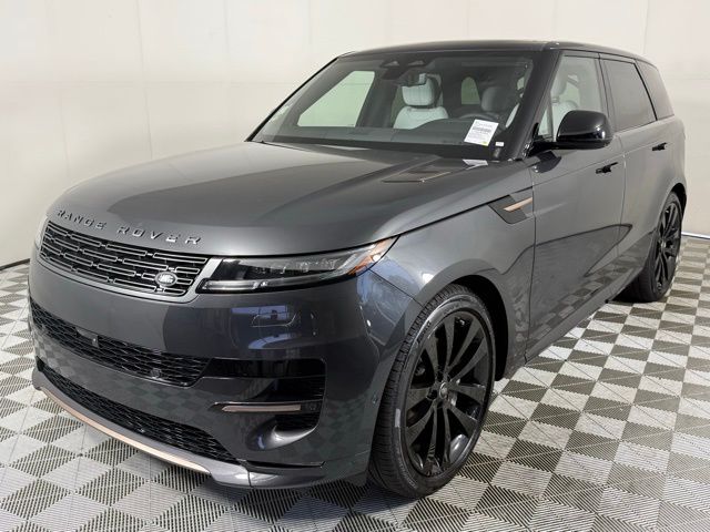 2025 Land Rover Range Rover Sport SE photo 2