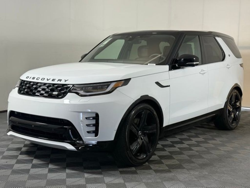 New 2025 Land Rover Discovery Dynamic SE SUV