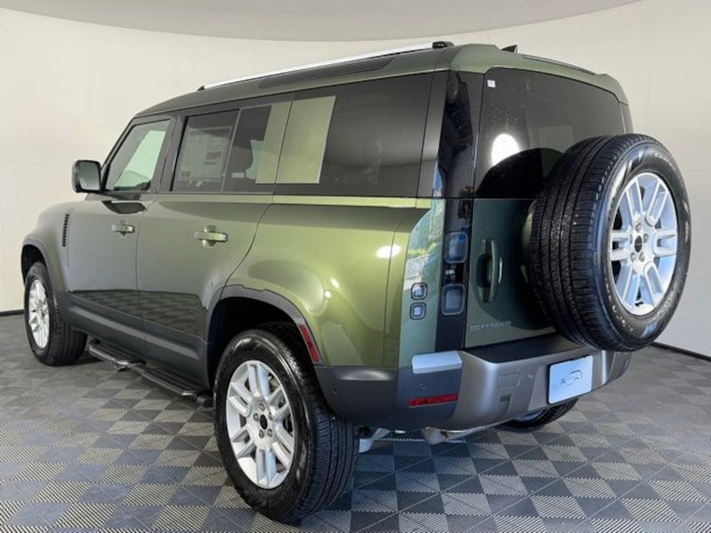 New 2026 Land Rover Defender 110 S 300PS SUV