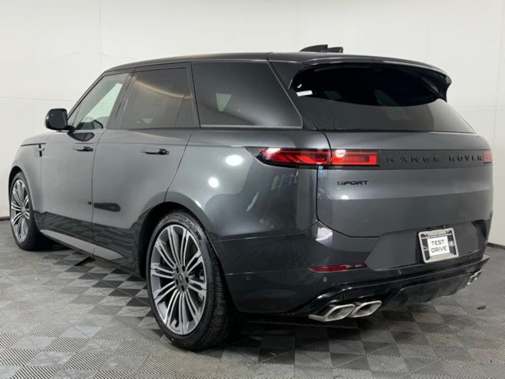 New 2025 Land Rover Range Rover Sport Dynamic SE SUV