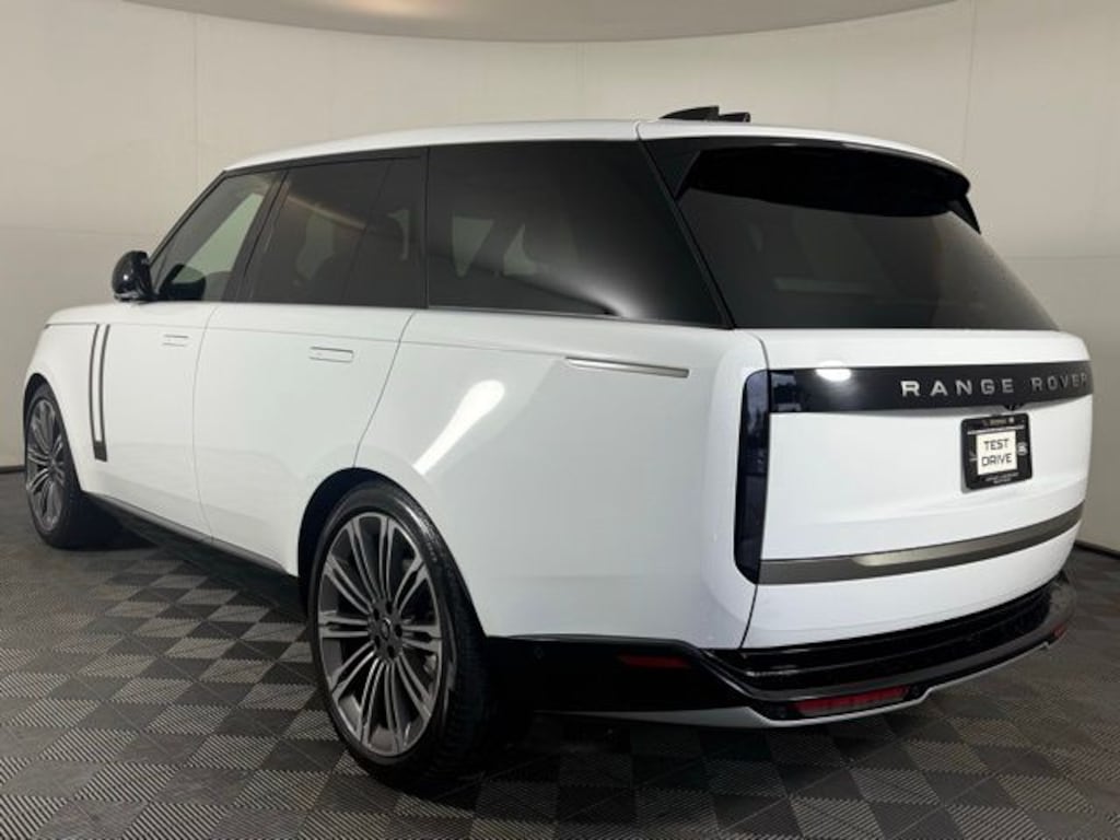 Used 2024 Land Rover Range Rover SE SUV