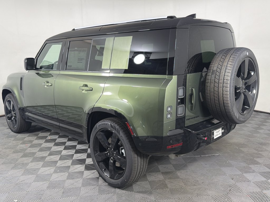 New 2026 Land Rover Defender 110 X-Dynamic SE SUV
