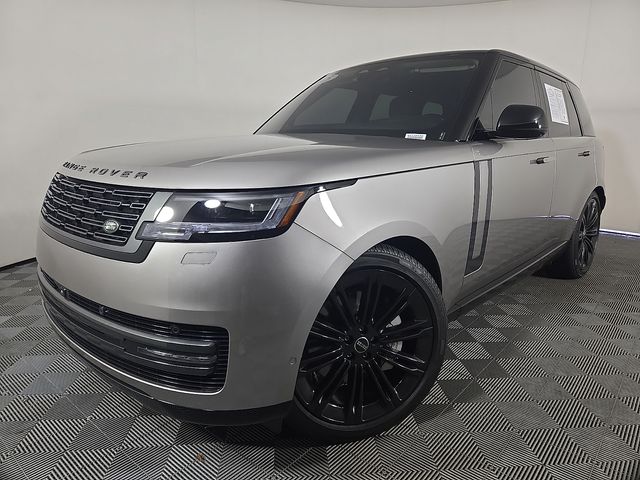 2025 Land Rover Range Rover 4.4 SE SWB's photo