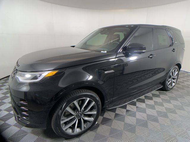 2025 Land Rover Discovery SE photo 2