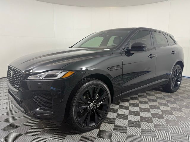 2025 Jaguar F-PACE P250 photo 2