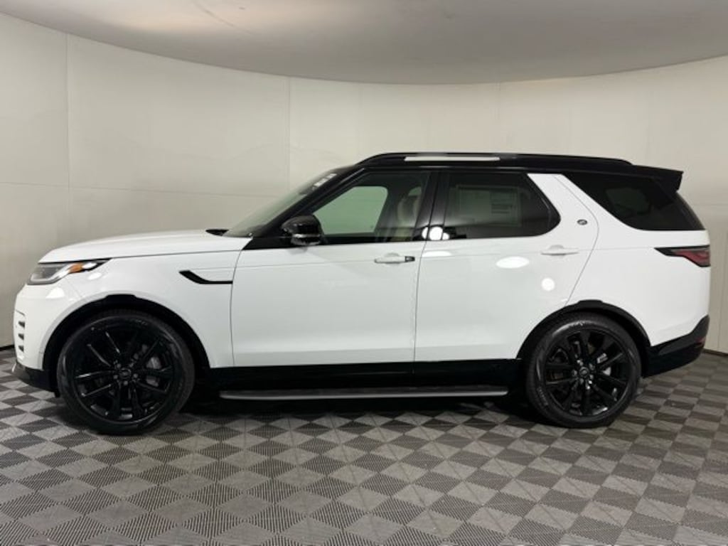 New 2026 Land Rover Discovery