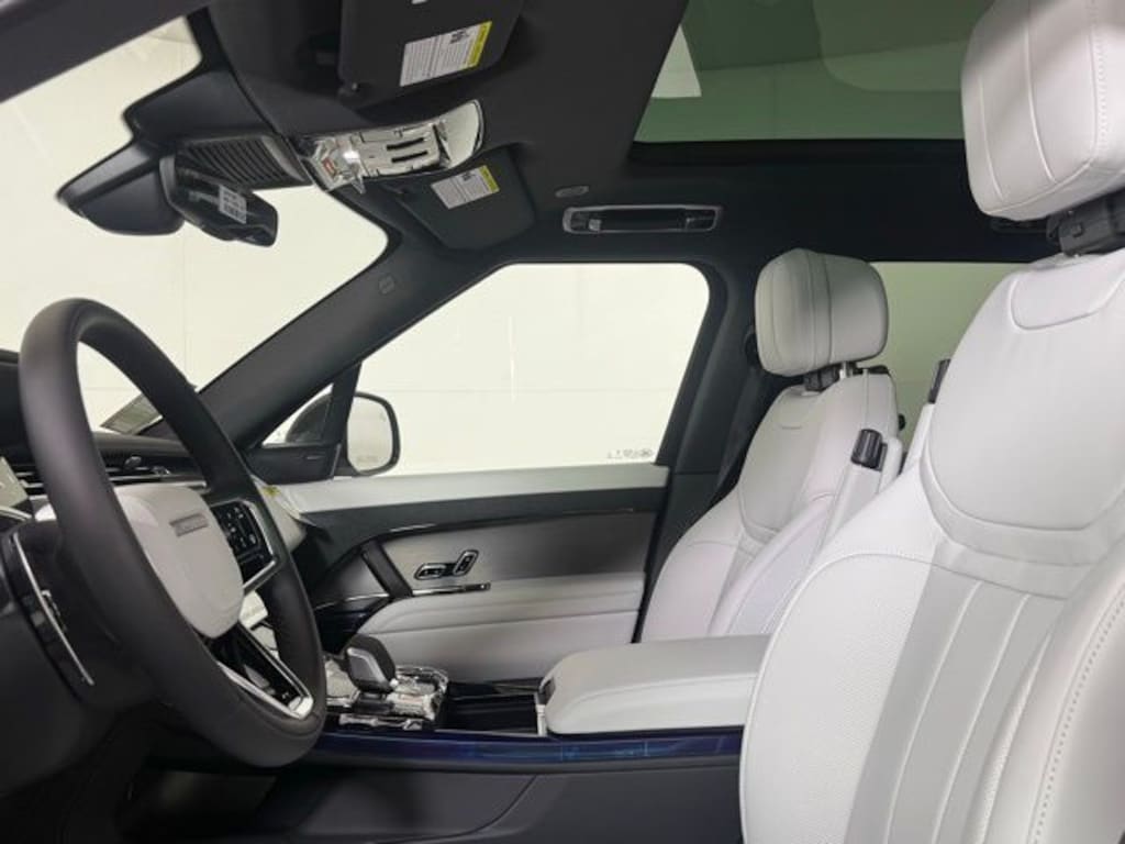 New 2025 Land Rover Range Rover Sport SE SUV