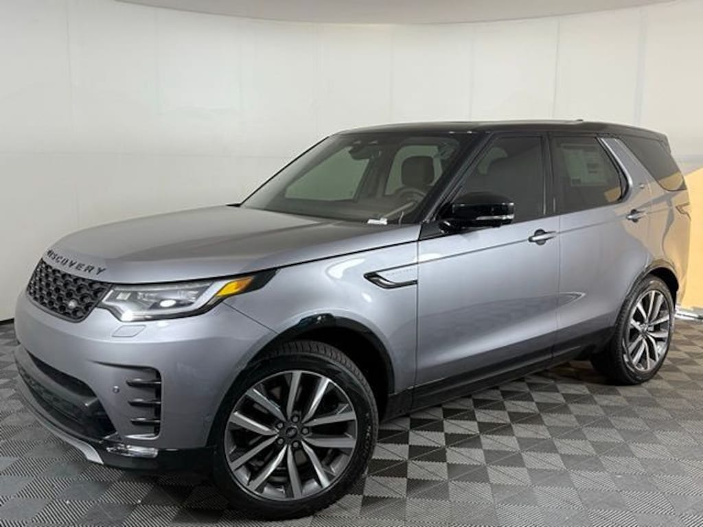 Certified 2025 Land Rover Discovery Dynamic SE SUV