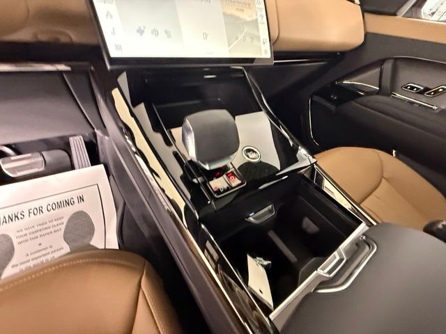 2026 Land Rover Range Rover Sport 24