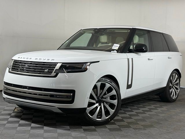 2026 Land Rover Range Rover 4.4 SE SWB's photo