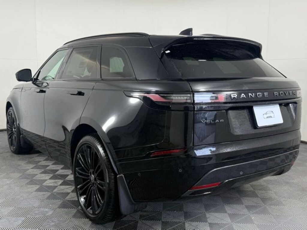 New 2026 Land Rover Range Rover Velar Dynamic SE