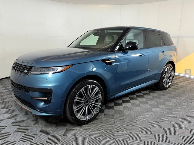 2025 Land Rover Range Rover Sport SE photo 2