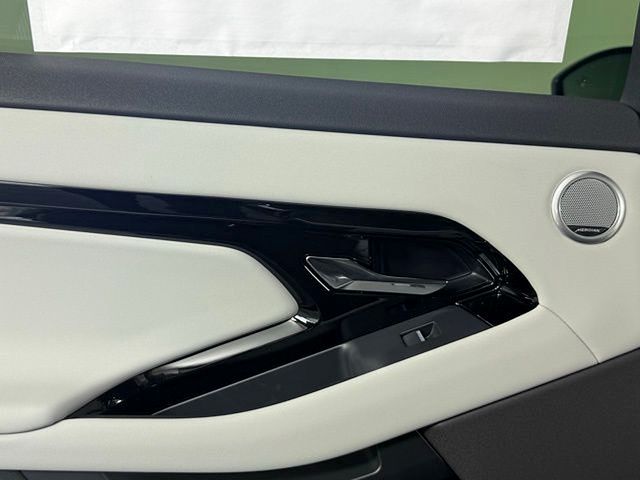 2026 Land Rover Range Rover Evoque S - Photo 31
