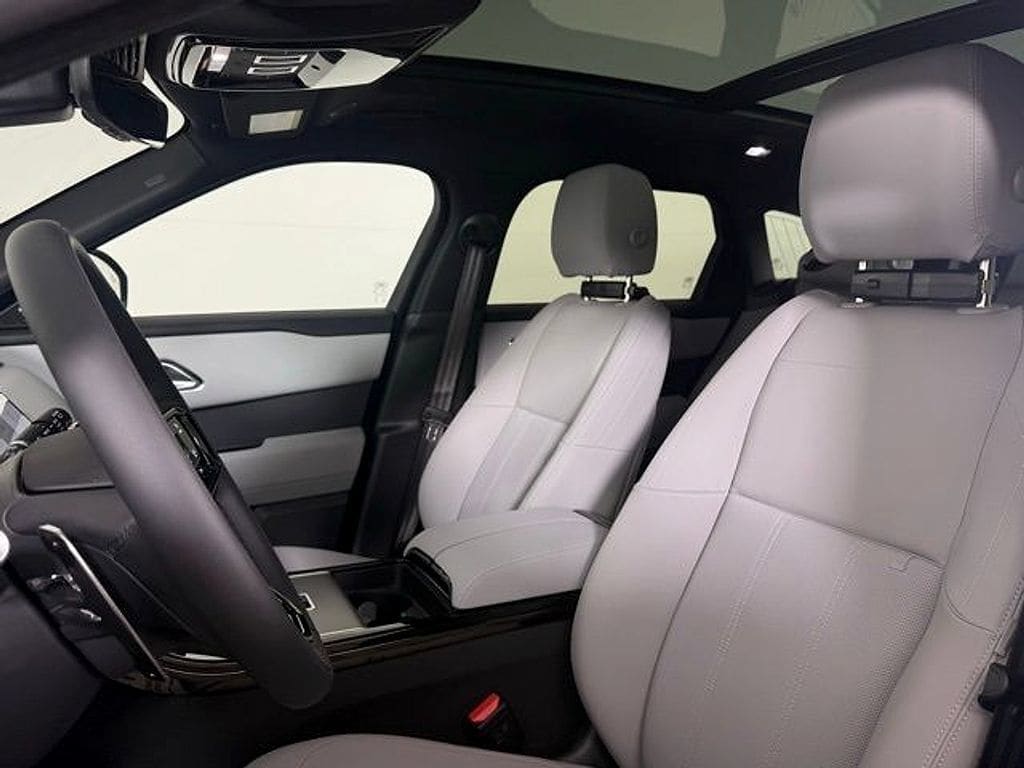 2026 Land Rover Range Rover Velar S - Photo 5