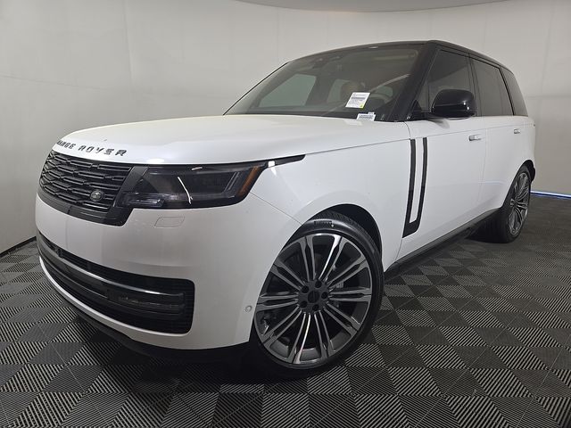 2026 Land Rover Range Rover 3.0 SE SWB's photo