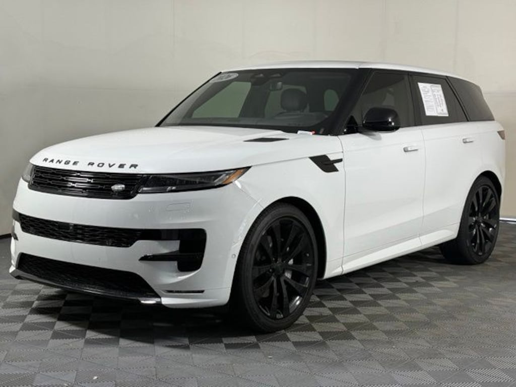 New 2026 Land Rover Range Rover Sport Dynamic SE SUV