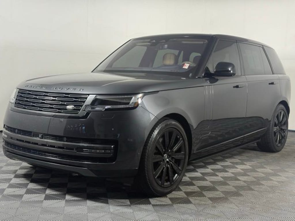 Used 2023 Land Rover Range Rover SE Long Wheel Base
