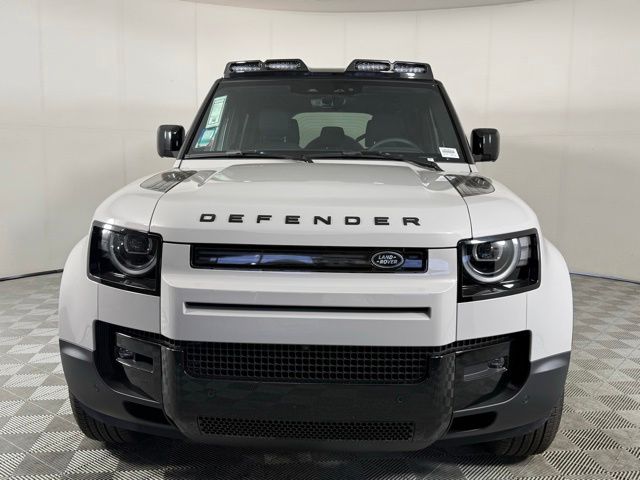 2026 Land Rover Defender S - Photo 17