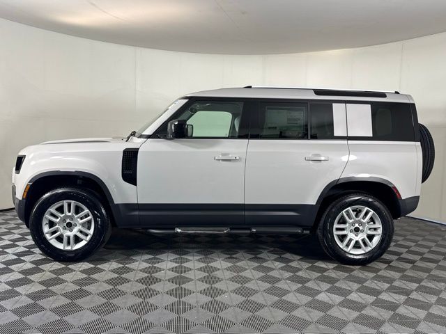 2026 Land Rover Defender 110 S photo 3