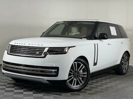 2025 Land Rover Range Rover SE SUV