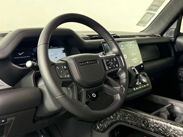 2026 Land Rover Defender OCTA - Photo 39