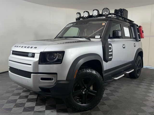 2020 Land Rover Defender First Edition's photo