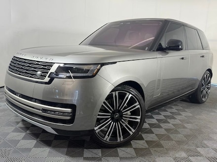 2023 Land Rover Range Rover SE SUV