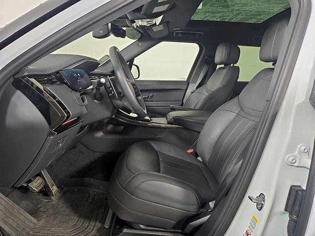 2025 Land Rover Range Rover Sport 14