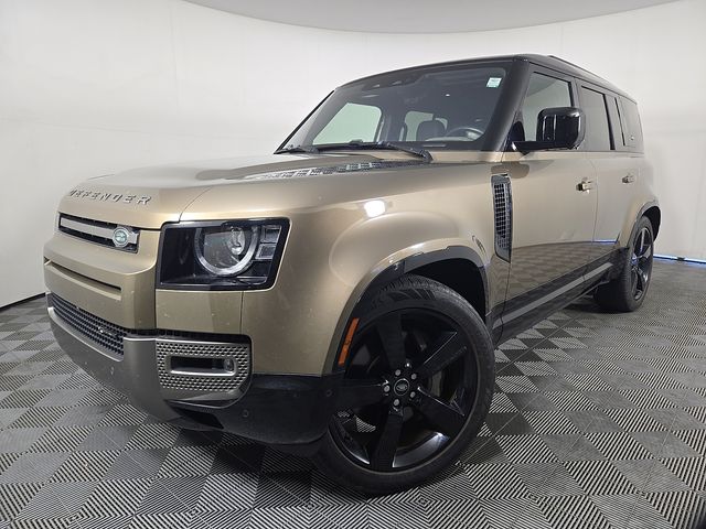 2022 Land Rover Defender X-Dynamic SE's photo