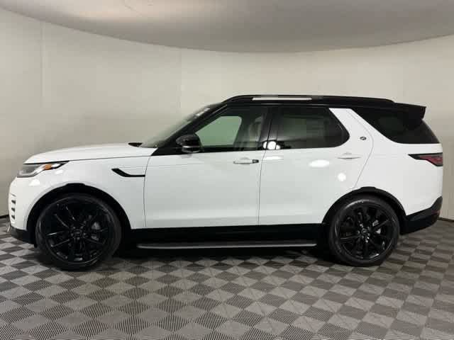 Used 2026 Land Rover Discovery Dynamic SE SUV