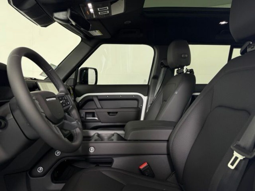 New 2026 Land Rover Defender 110 X-Dynamic SE SUV