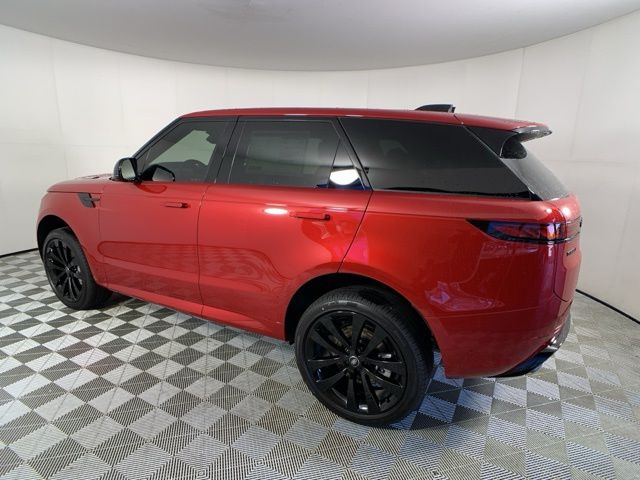 2025 Land Rover Range Rover Sport SE photo 4