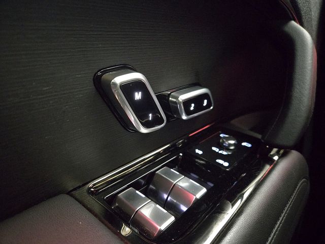 2023 Land Rover Range Rover Sport 25