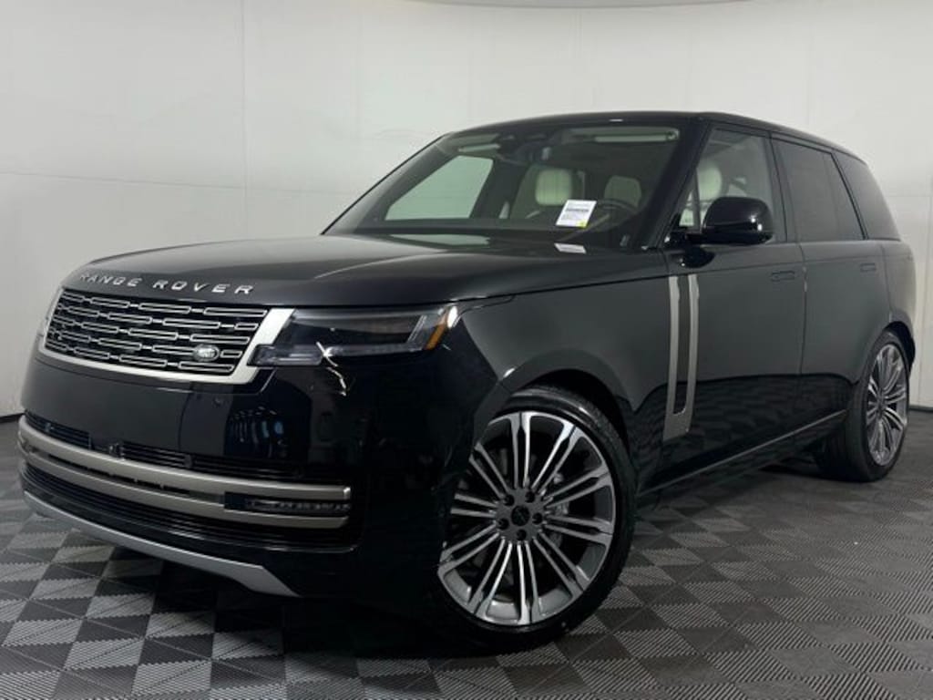 New 2026 Land Rover Range Rover SE SUV