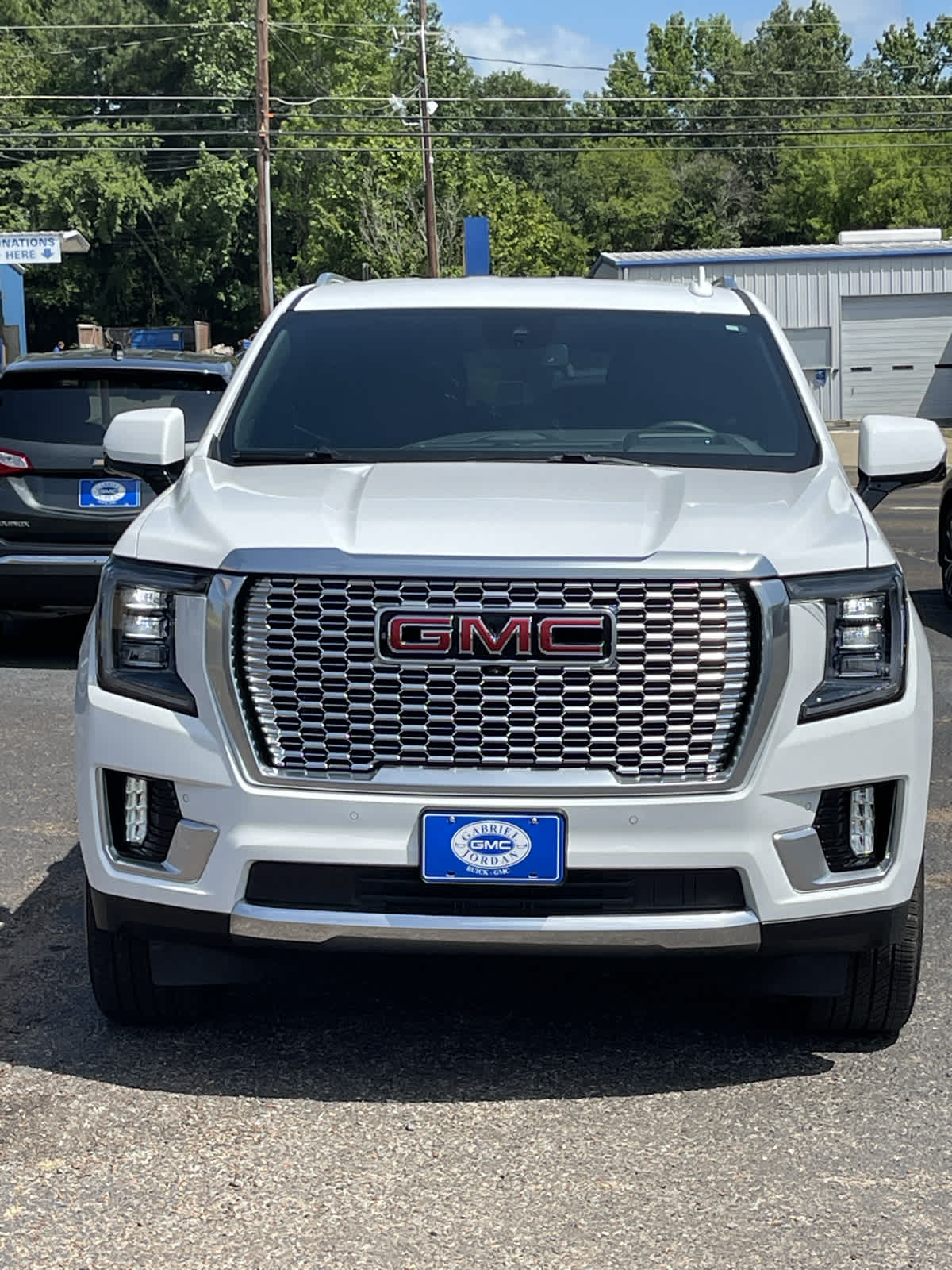 Used 2023 GMC Yukon XL Denali with VIN 1GKS2JKL5PR502447 for sale in Mount Pleasant, TX