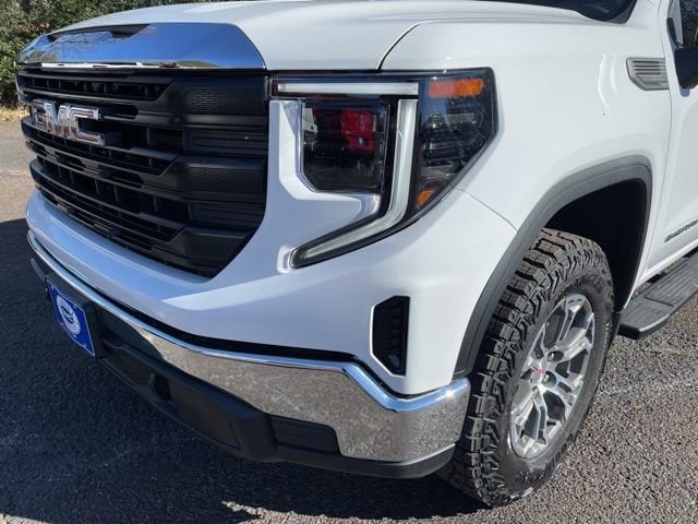 2026 GMC Sierra 1500 Pro - Photo 9