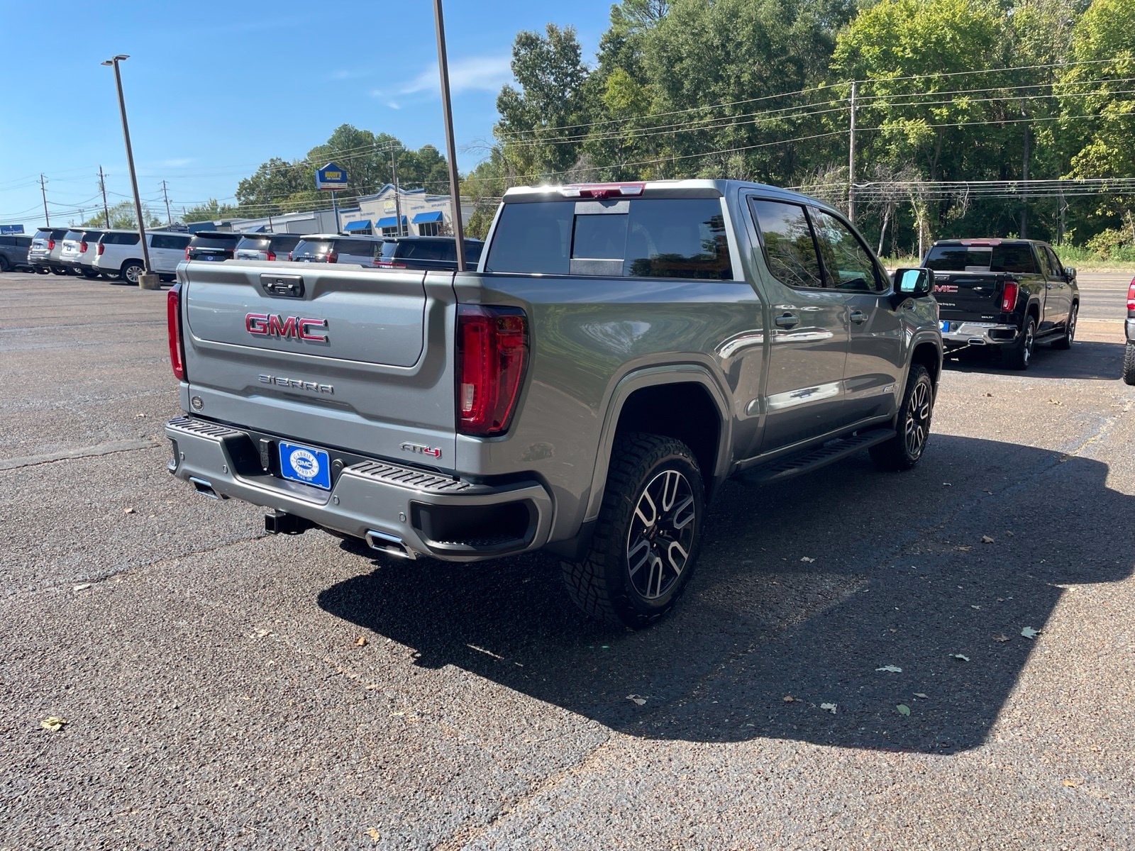 2026 GMC Sierra 1500 AT4 - Photo 6