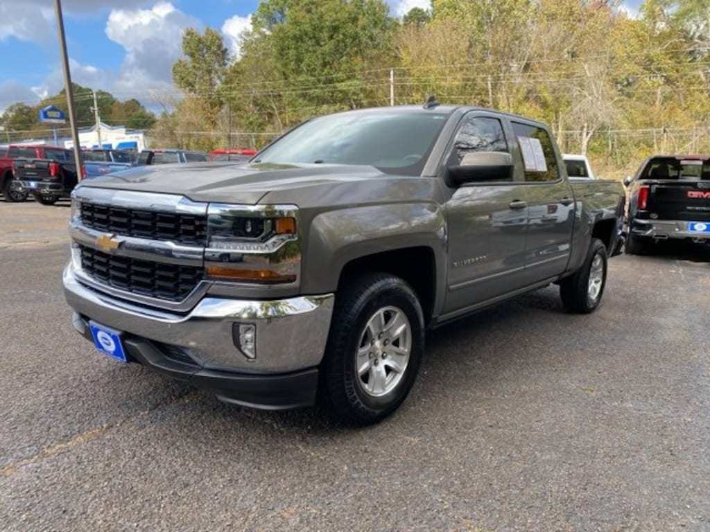 Used 2017 Chevrolet Silverado 1500 LT Truck Crew Cab