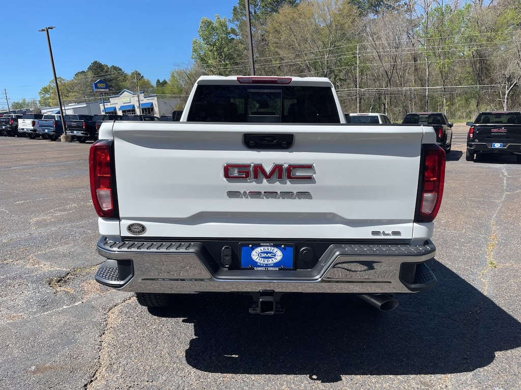 New 2026 GMC Sierra 2500 HD SLE Truck