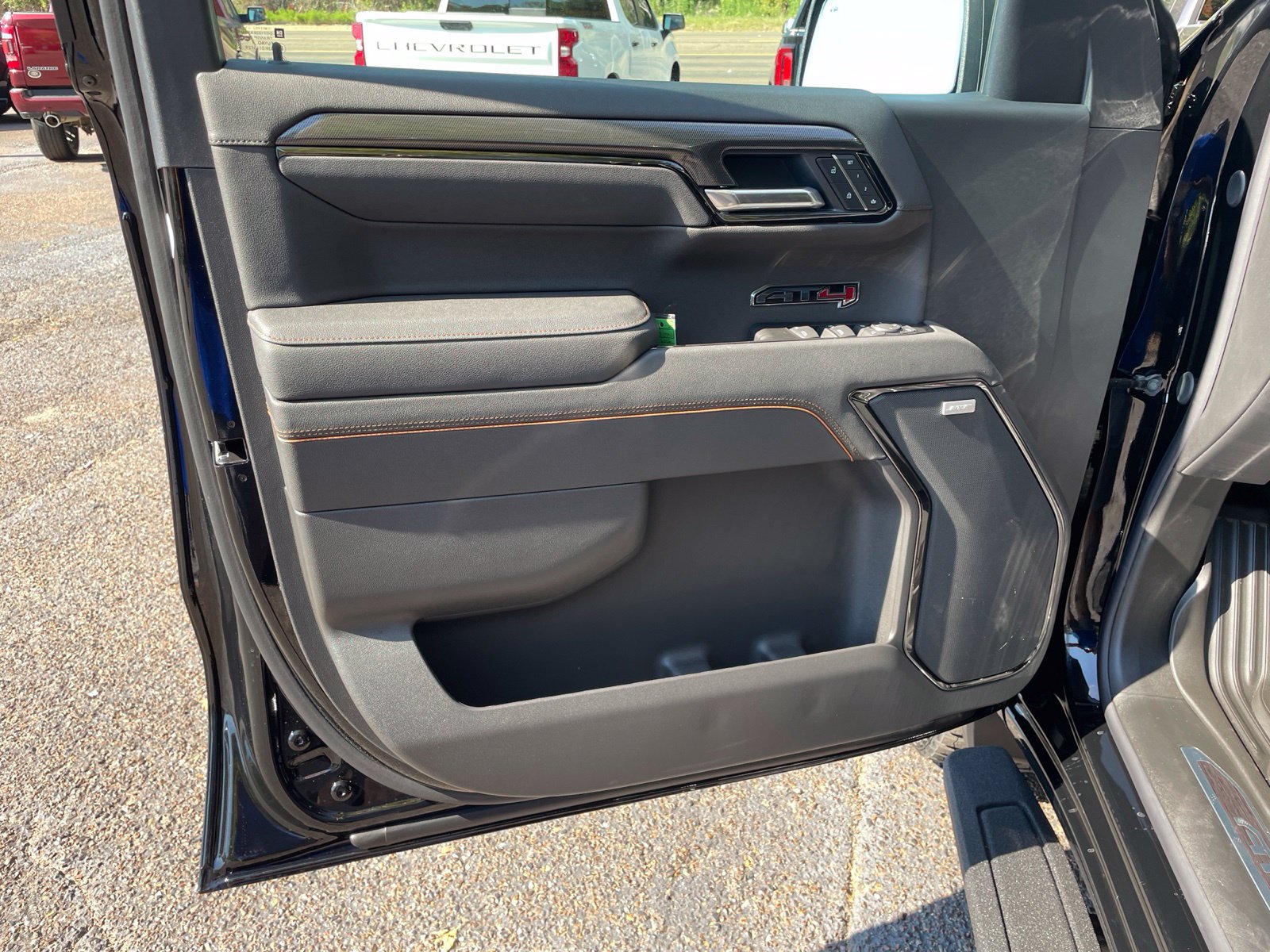 2026 GMC Sierra 1500 AT4 - Photo 15
