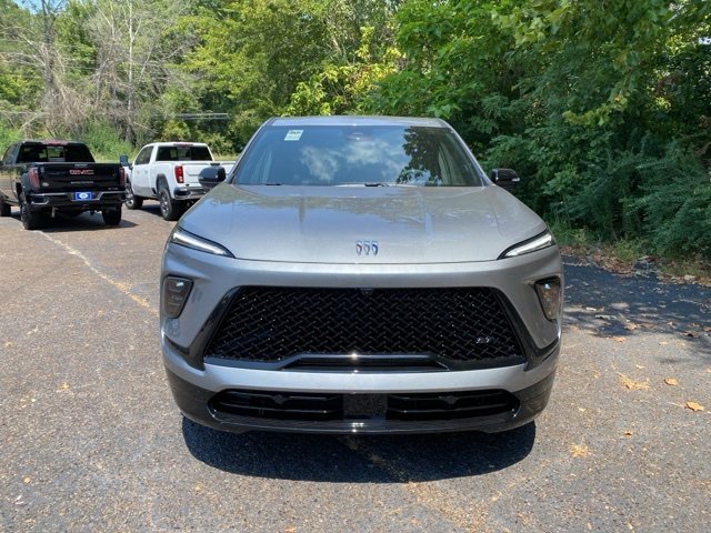 2026 Buick Enclave Sport Touring photo 2