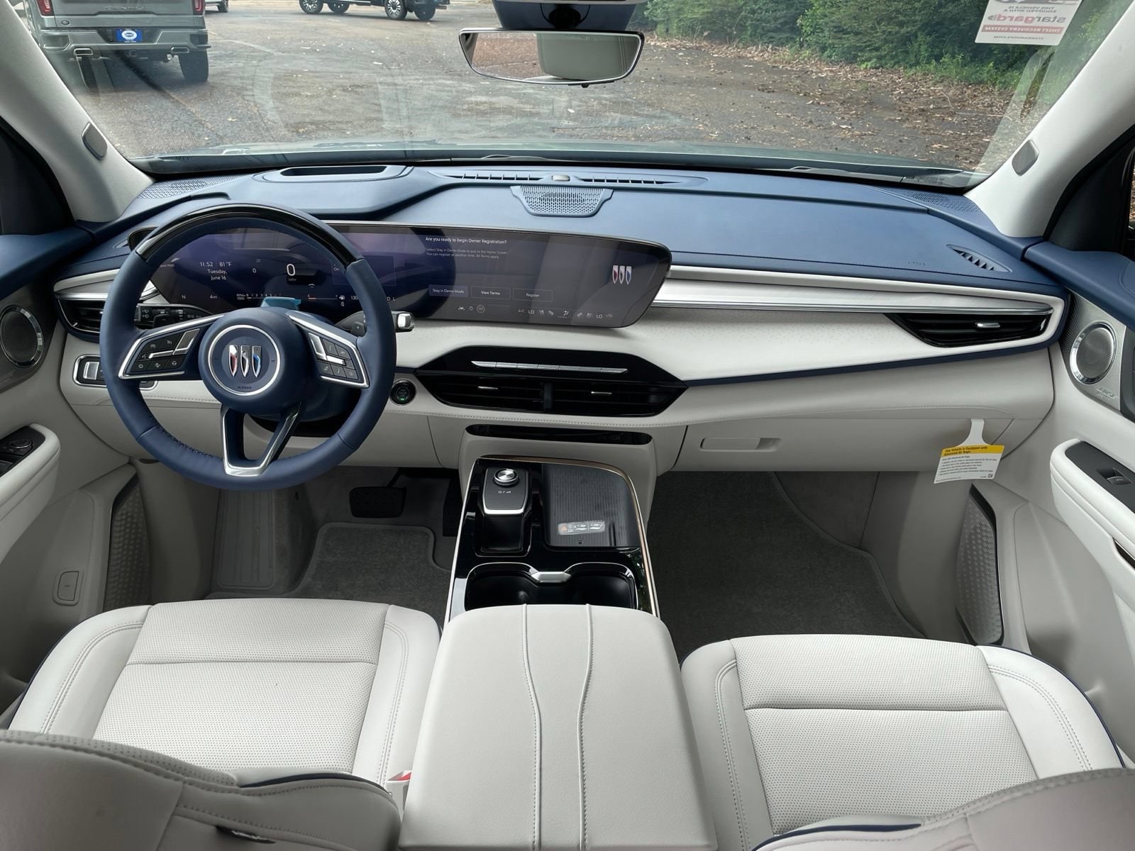 2026 Buick Enclave Avenir - Photo 30