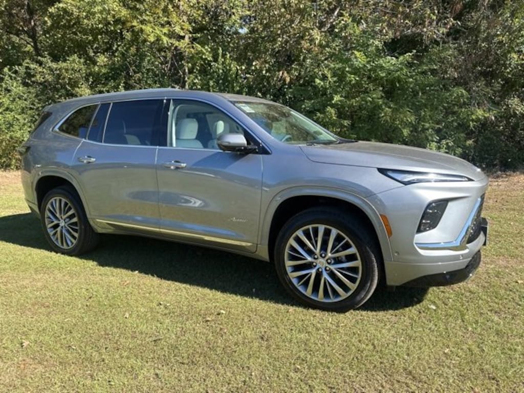 New 2026 Buick Enclave Avenir SUV