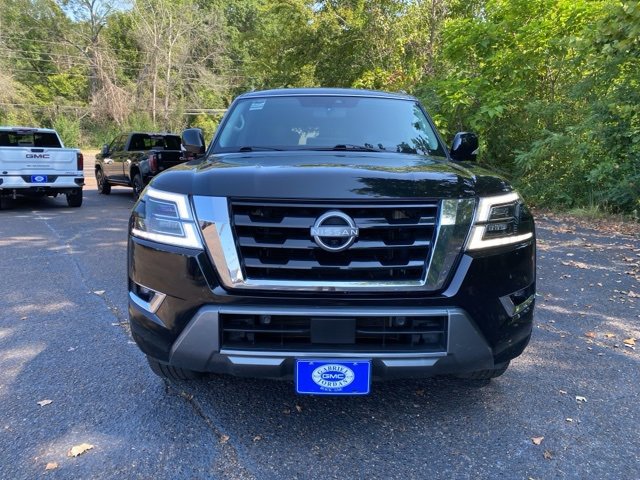 2023 Nissan Armada SL photo 2