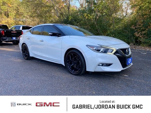 2017 Nissan Maxima Platinum